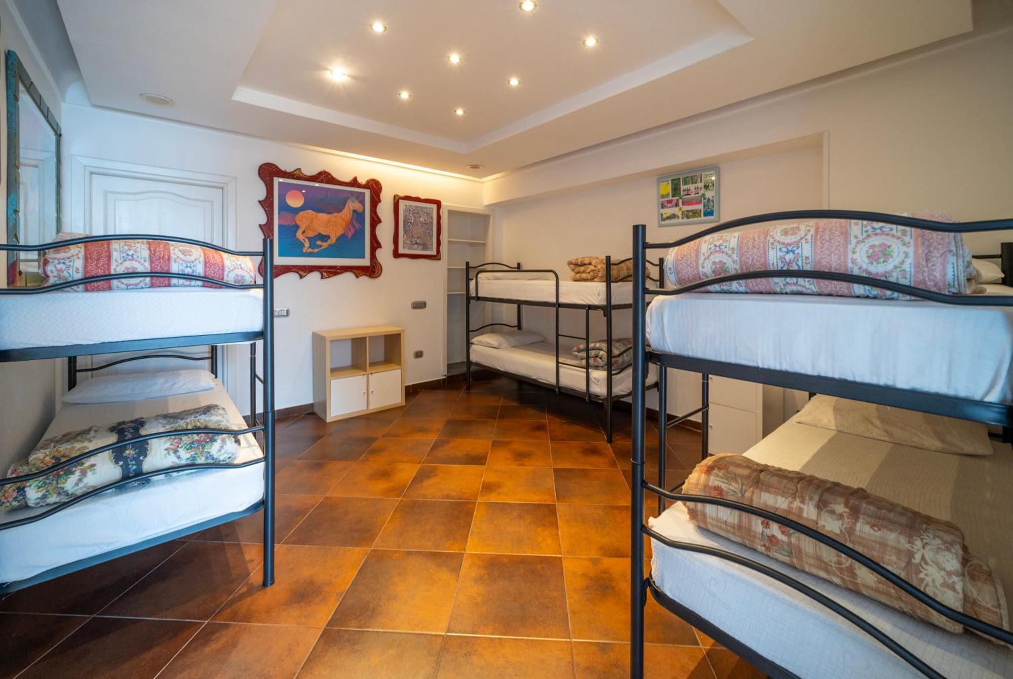 Hostel Brikette Positano Extérieur photo